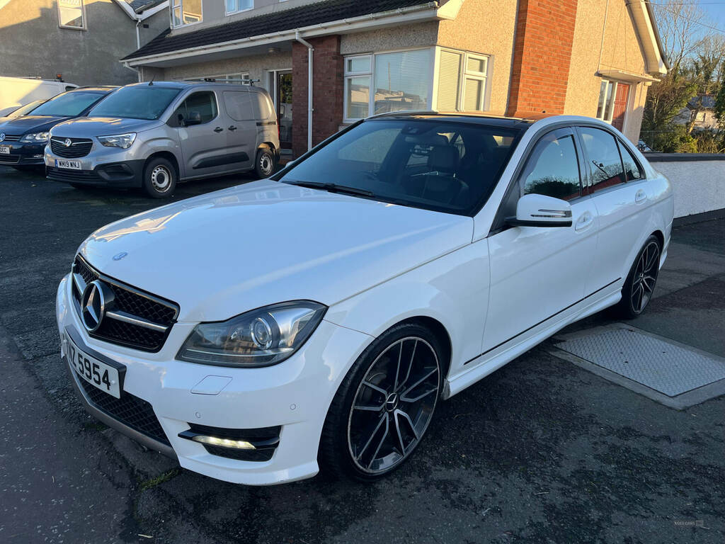 Mercedes-Benz C Class C220 Cdi Blueefficiency Amg Sport Plus YNZ5954 White #2