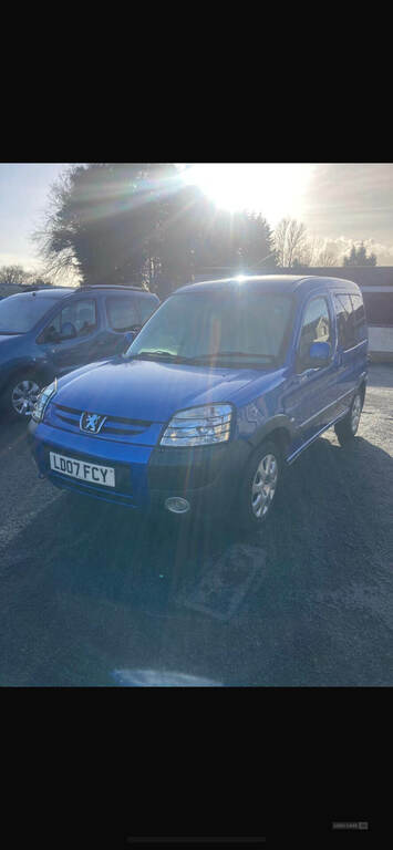 Peugeot Partner 1.6 Hdi Escapade Grey #3