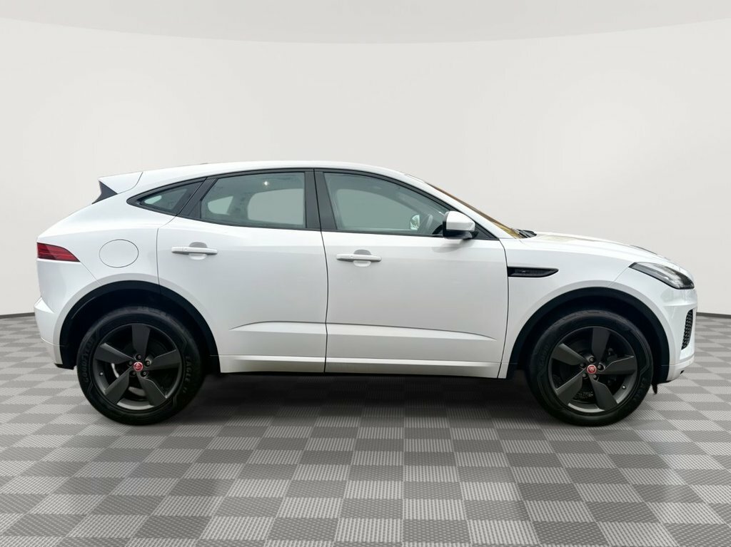 Jaguar E-Pace 2L Chequered Flag PJ20NNB White #5