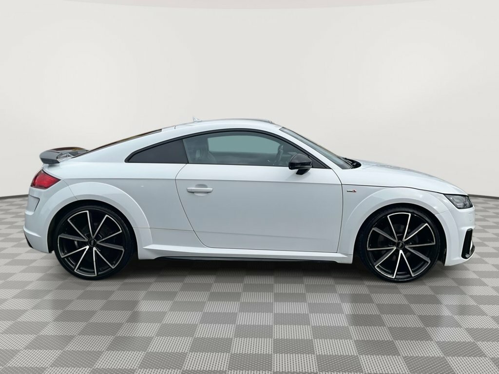 Audi TT 2L Black Edition LS20PJY White #5