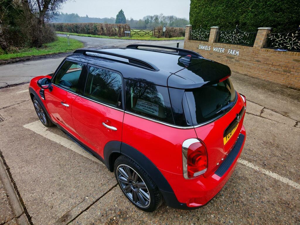 Mini Countryman 1.5 Cooper Suv YC67KJX Red #5