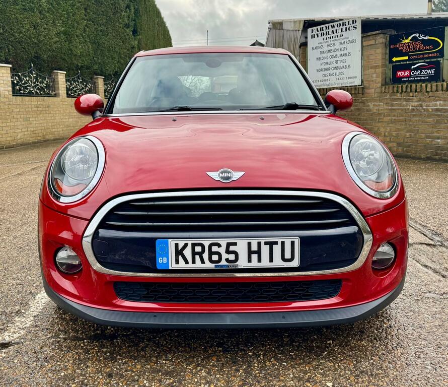 Mini Hatch 1.5 Cooper Hatchback KR65HTU Red #3