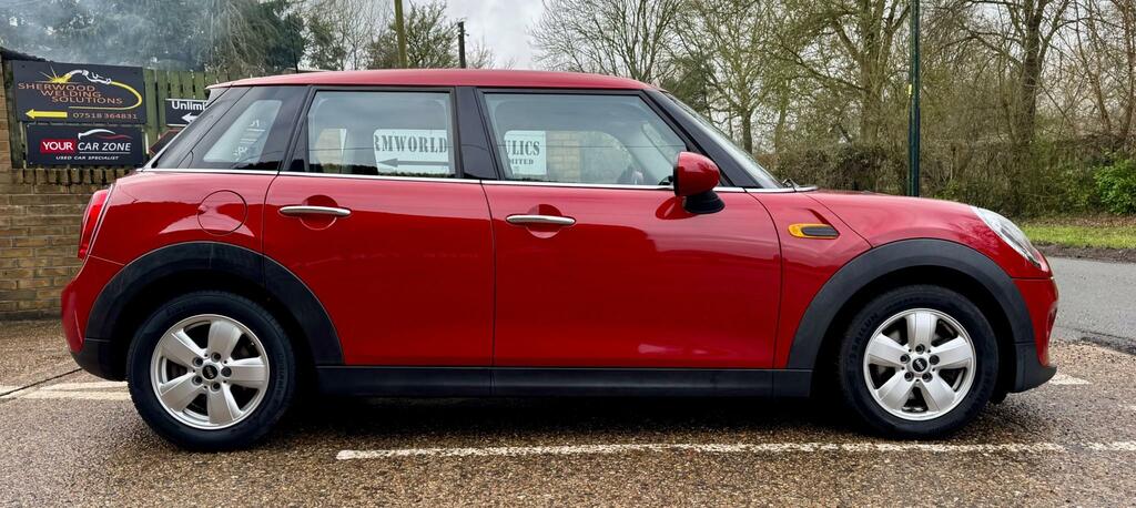 Mini Hatch 1.5 Cooper Hatchback KR65HTU Red #5