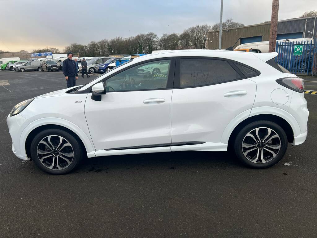 Ford Puma 1.0 Ecoboost St-line Mhev 125Ps SW70EYF White #4