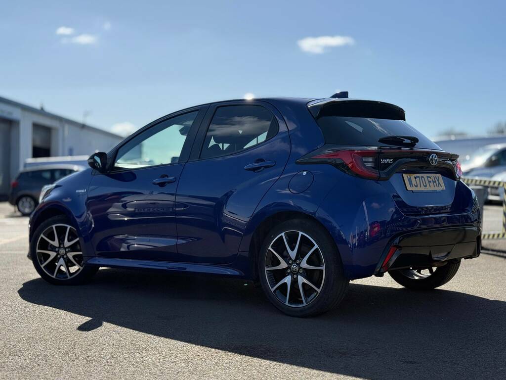 Toyota Yaris 1.5 Vvt-h Dynamic Hatchback Hybrid E-cv WJ70FHX Blue #4