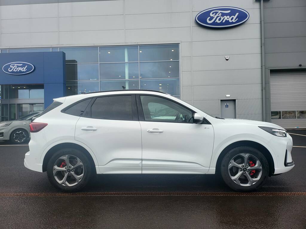 Ford Kuga St-line 2.5 243Ps Plug In Hybrid Front Wheel Drive SP25HNJ White #2