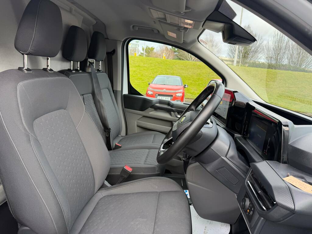 Ford Transit Custom 280 2.0 Ecoblue 136Ps L1 Limited MA25EVC Grey #4