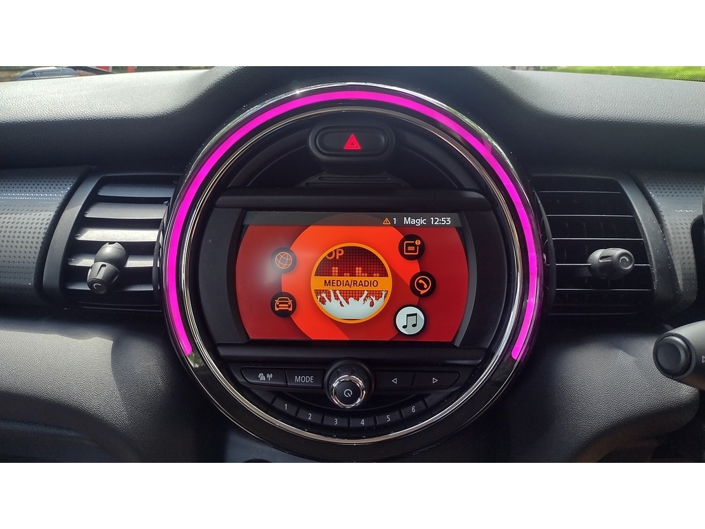 Mini Hatch Cooper Classic BA19YHP Black #2