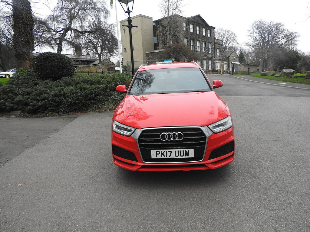 Audi Q3 Tdi S Line Edition PK17UUW Red #2