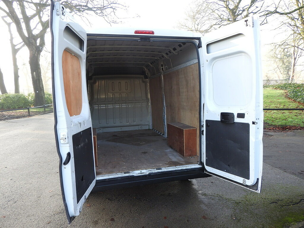 Vauxhall Movano Cdti 3500 2.2 Cdti 3500 Biturbo Dynamic Panel Van DS72NUB White #6