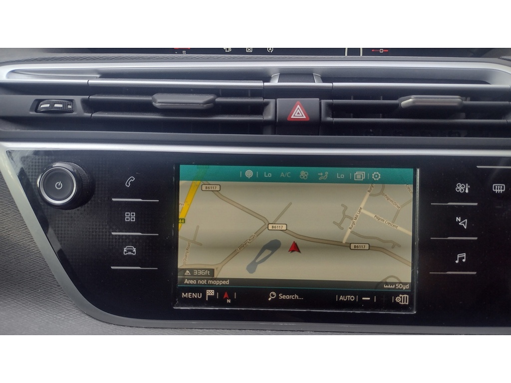 Citroen Grand C4 SpaceTourer Puretech Feel MX19BZG White #2