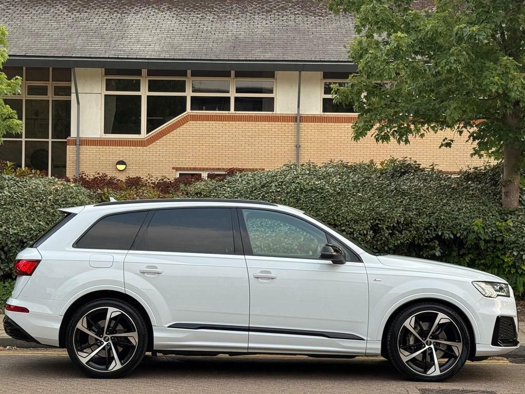 Audi Q7 3.0 Tdi V6 50 Black Edition Tiptronic Quattro Euro WF21THZ White #2