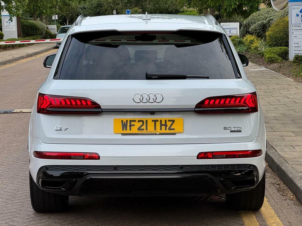 Audi Q7 3.0 Tdi V6 50 Black Edition Tiptronic Quattro Euro WF21THZ White #4