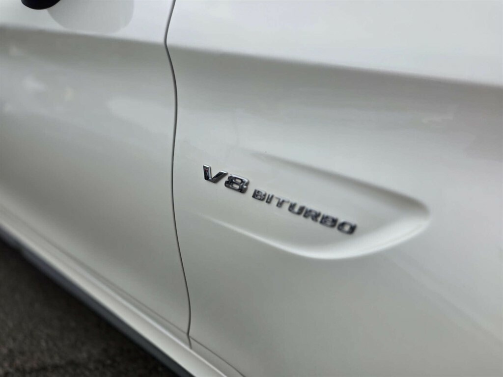 Mercedes-Benz C Class 4.0 Amg C 63 S LM70GZC White #4