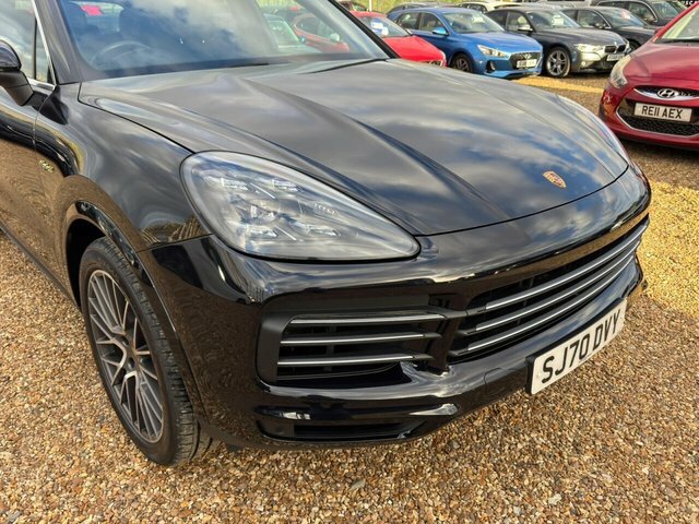 Porsche Cayenne 3.0 V6 E-hybrid 17.9Kwh Suv Plug-in Hyb SJ70DVY Black #6