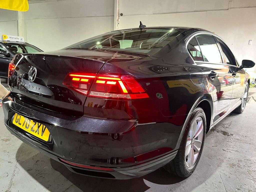Volkswagen Passat Saloon 2.0 Tdi Evo Se Nav Dsg Euro 6 Ss 20 GL70ZXV Black #6