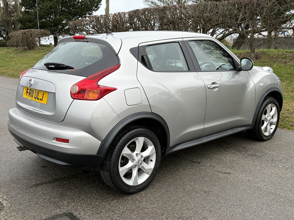 Nissan Juke Suv 1.6 Acenta 2011 FR11ULJ Silver #6