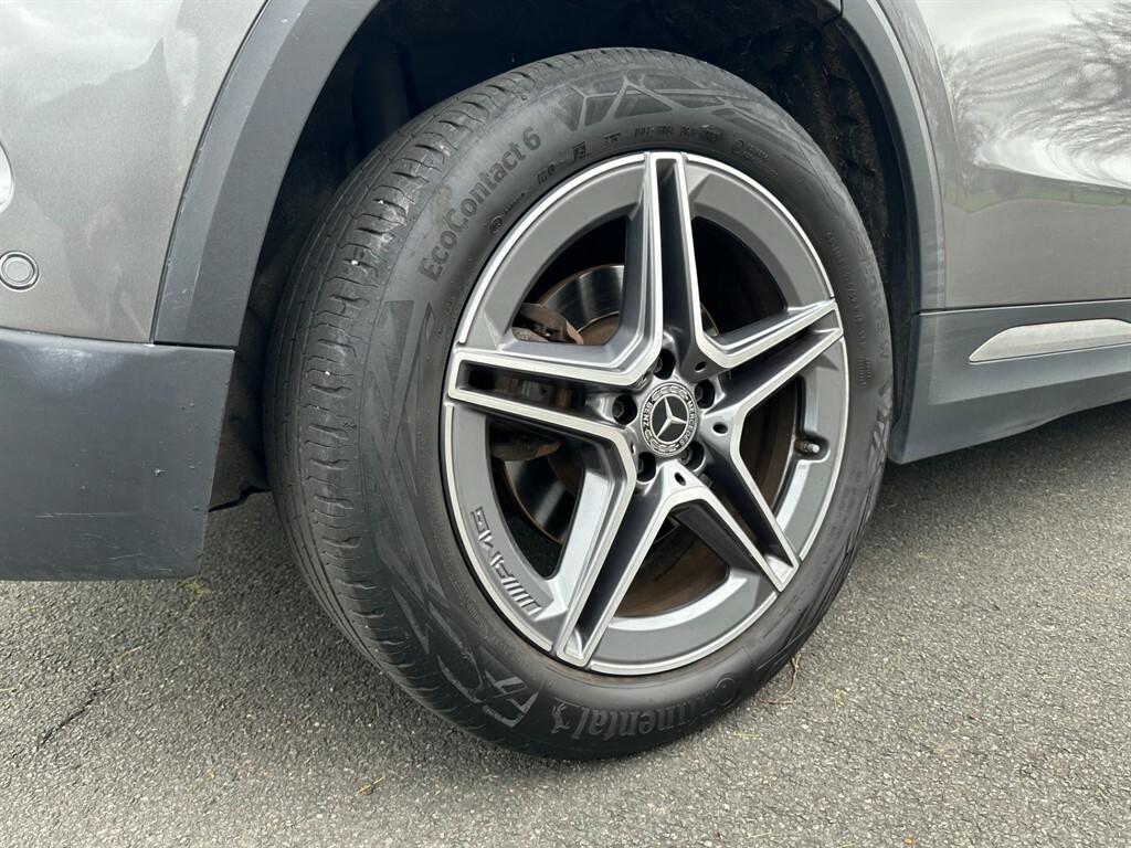 Mercedes-Benz GLA Class D 4Matic Amg Line Premium Plus VXZ5199 Grey #6