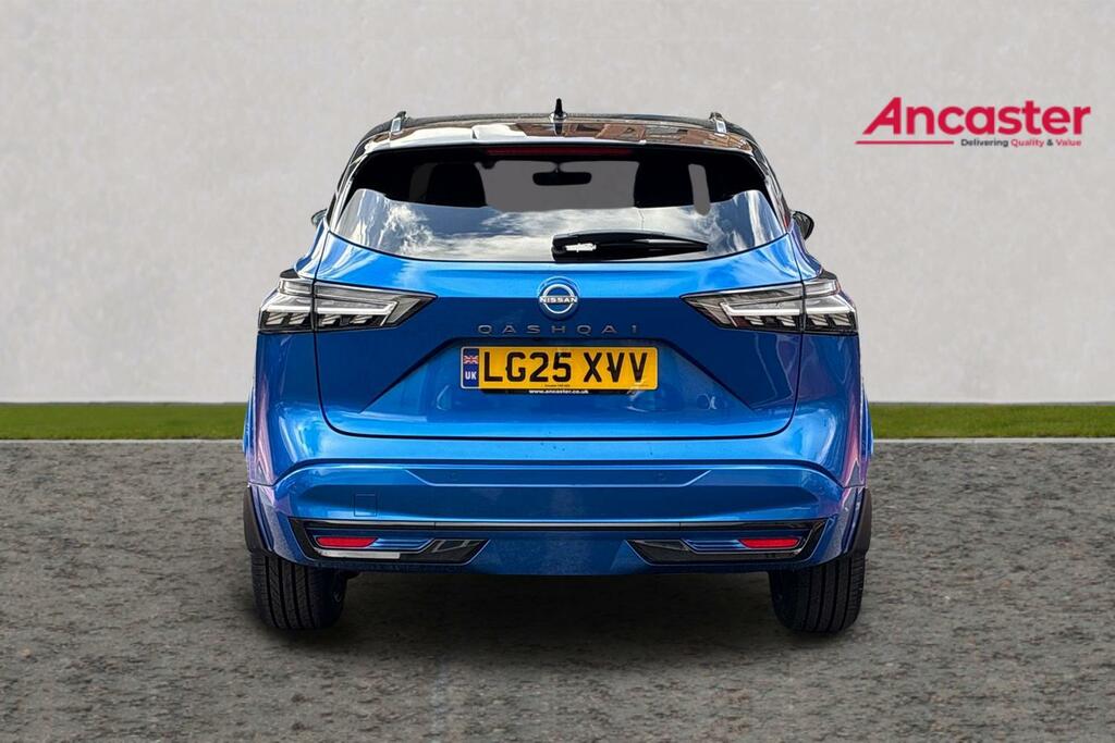 Nissan Qashqai 1.3 Dig-t Mh N-design LG25XVV Blue #4