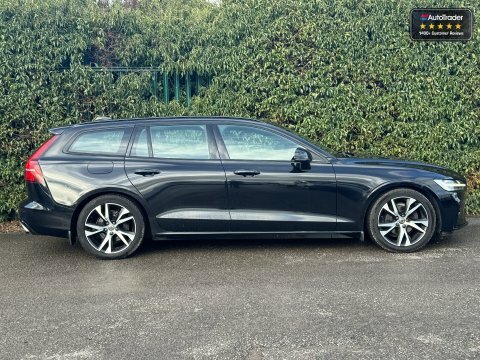 Volvo V60 D4 R-design Estate FL69YPH Black #5