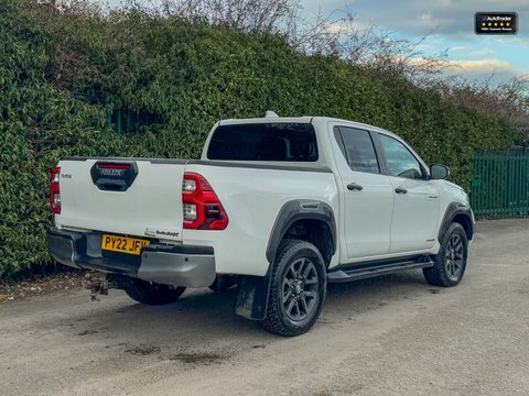Toyota HILUX Invincible X PY22JFV White #4