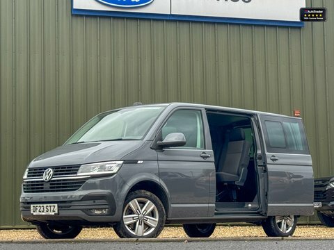 Volkswagen Transporter Crew Cab Grey