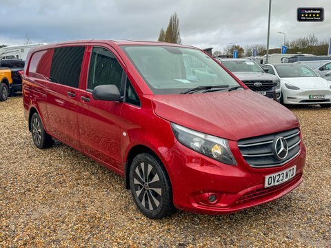 Mercedes-Benz Vito Crew Cab OV23WTD Red #5