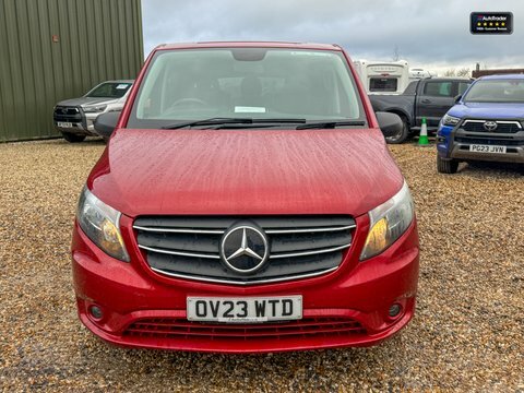 Mercedes-Benz Vito Crew Cab OV23WTD Red #4