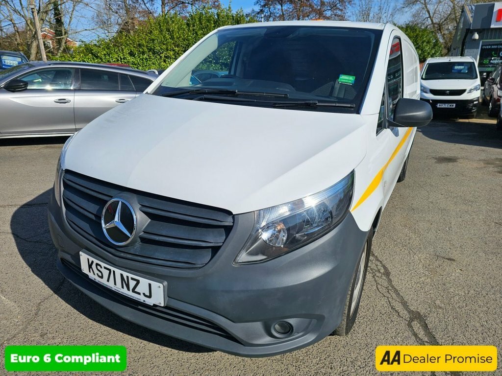 Mercedes-Benz Vito 2L Progressive KS71NZJ White #4
