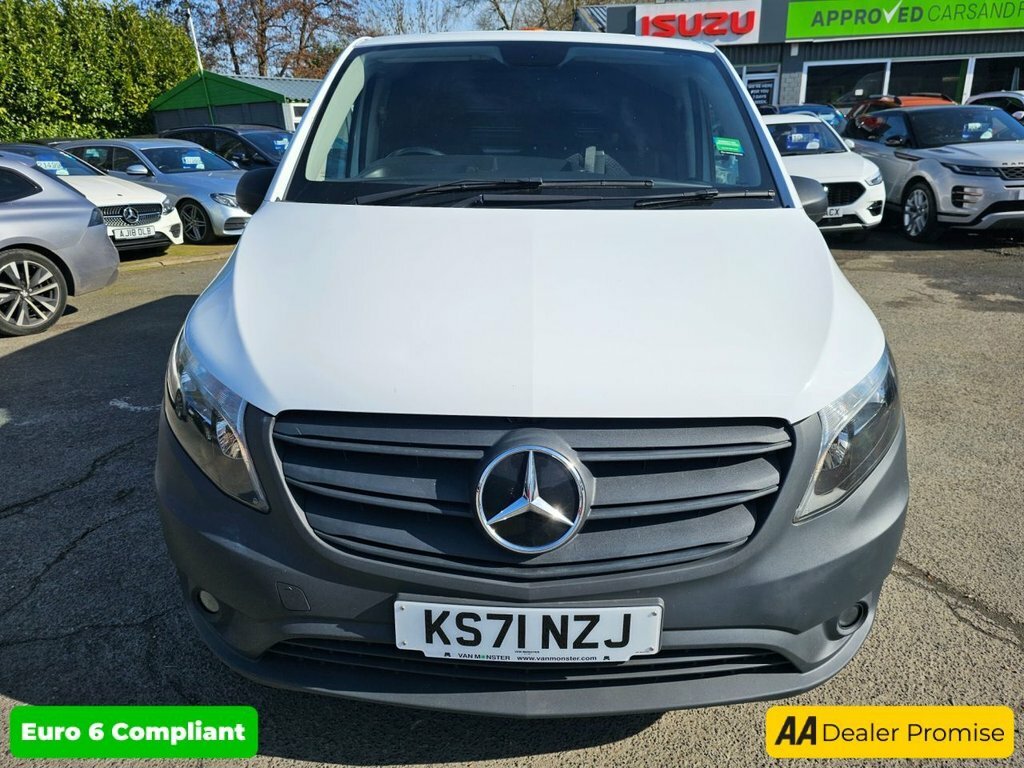 Mercedes-Benz Vito 2L Progressive KS71NZJ White #3