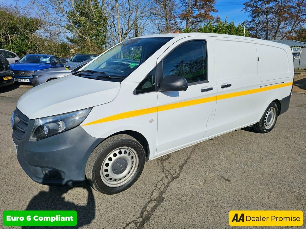 Mercedes-Benz Vito 2L Progressive KS71NZJ White #5