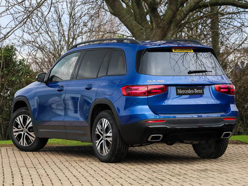 Mercedes-Benz GLB Class Glb 200 Sport Executive 7G-tronic Blue #2