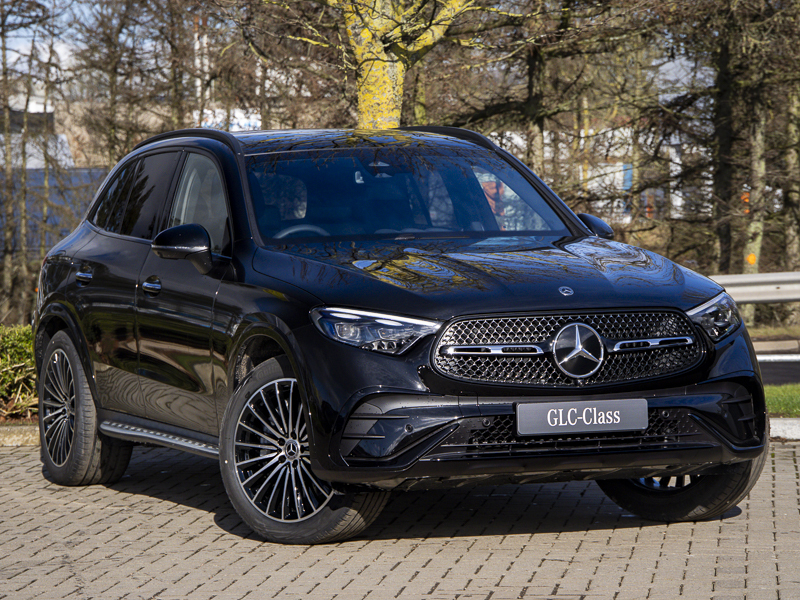 Mercedes-Benz GLC Class Glc 300 4Matic Amg Line Premium Plus 9G-tronic Black