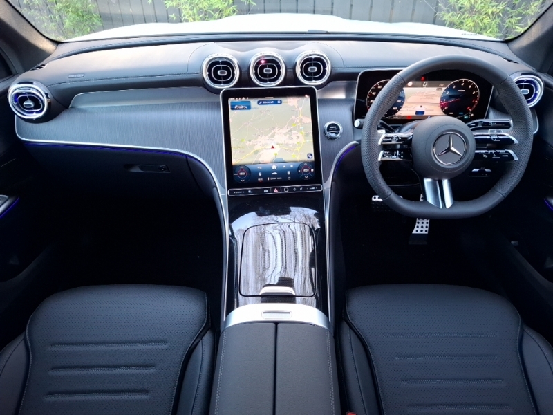Mercedes-Benz GLC Class Glc 300 4Matic Amg Line Prem Pan 9G-tronic White #3