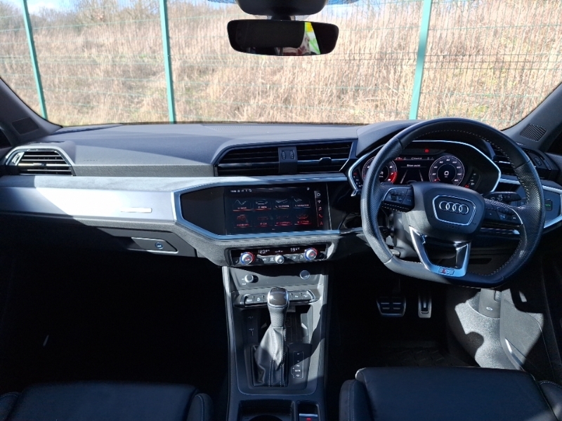Audi Q3 45 Tfsi Quattro Vorsprung S Tronic SW69DLZ Red #3