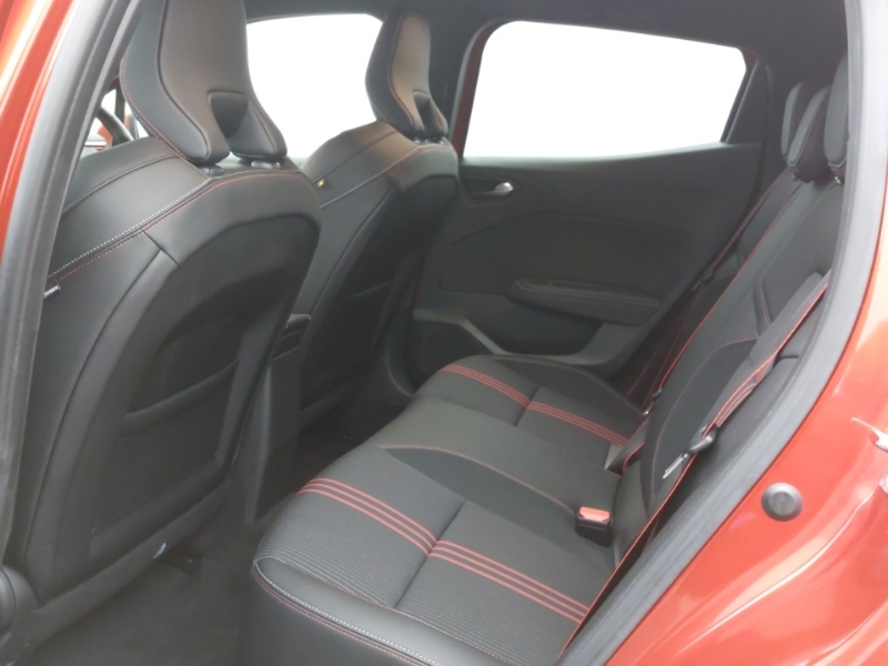 Renault Clio 1.6 E-tech Hybrid 140 Rs Line SL72DMV Red #6