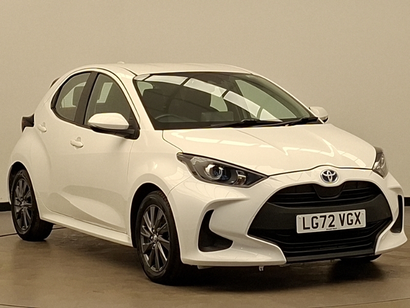Toyota Yaris 1.5 Hybrid Icon Cvt White
