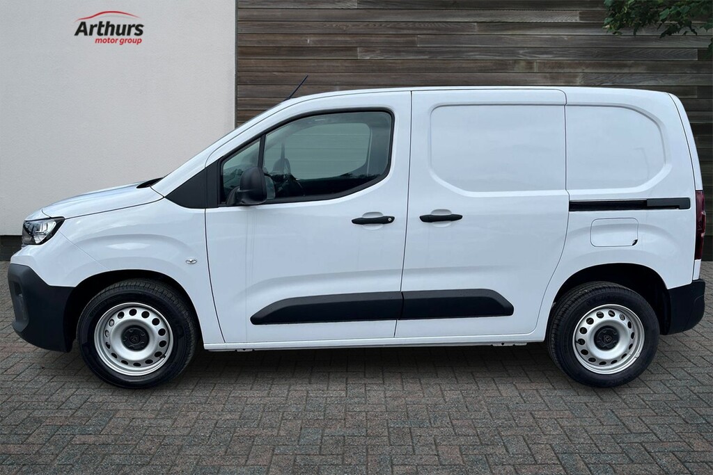 Peugeot Partner Bluehdi Professional-plus Standard CY75GWO White #6