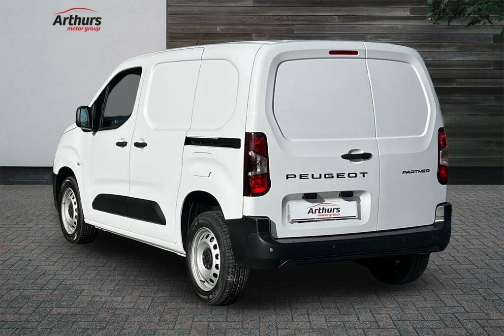 Peugeot Partner Bluehdi Professional-plus Standard CY75GWO White #5