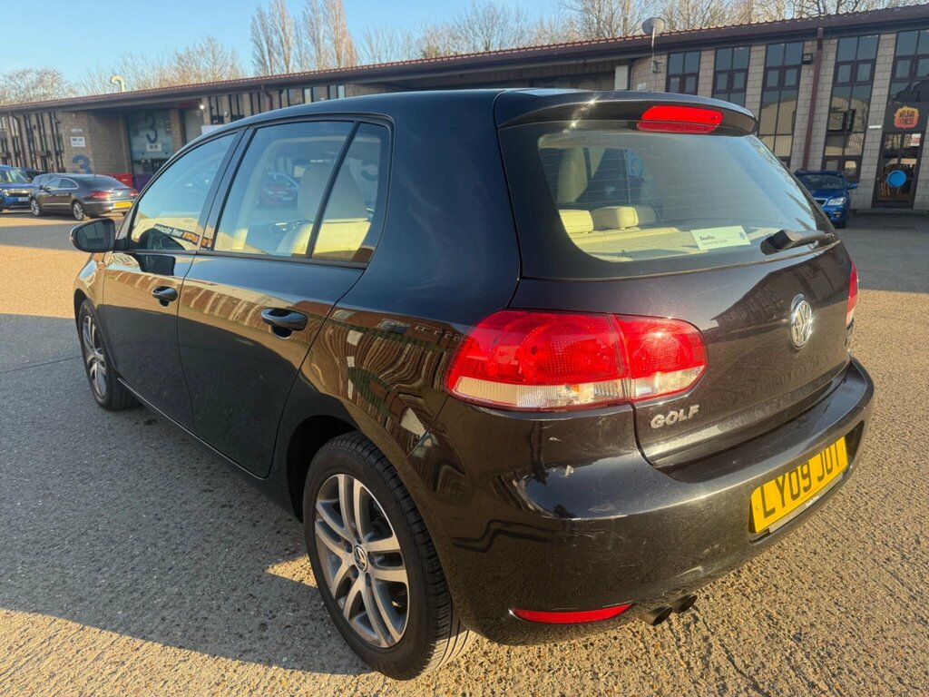 Volkswagen Golf 1.4 Tsi S Dsg Euro 5 Black #4