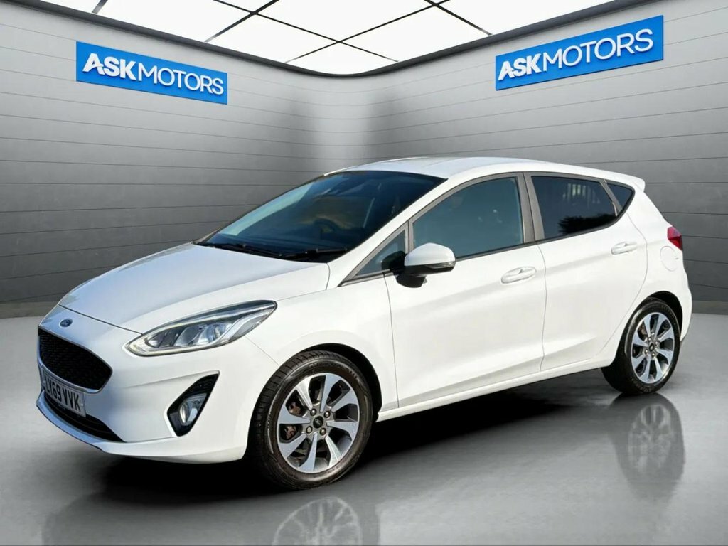 Ford Fiesta 1L Trend White