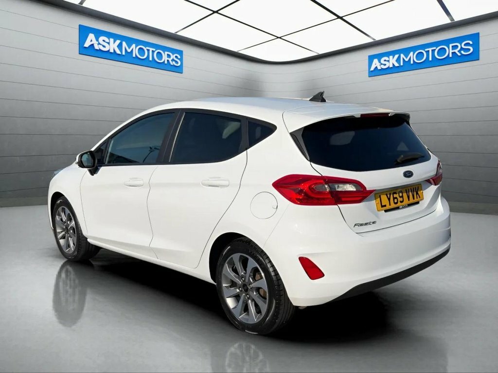 Ford Fiesta 1L Trend LY69VVK White #5