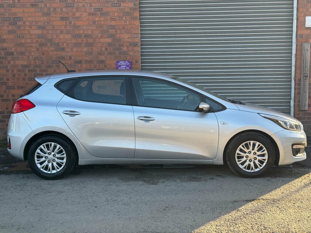 Kia Ceed 1.4 Crdi 1 Euro 6 Silver #5