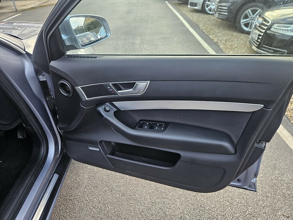 Audi A6 Avant 2L Se Blue #16
