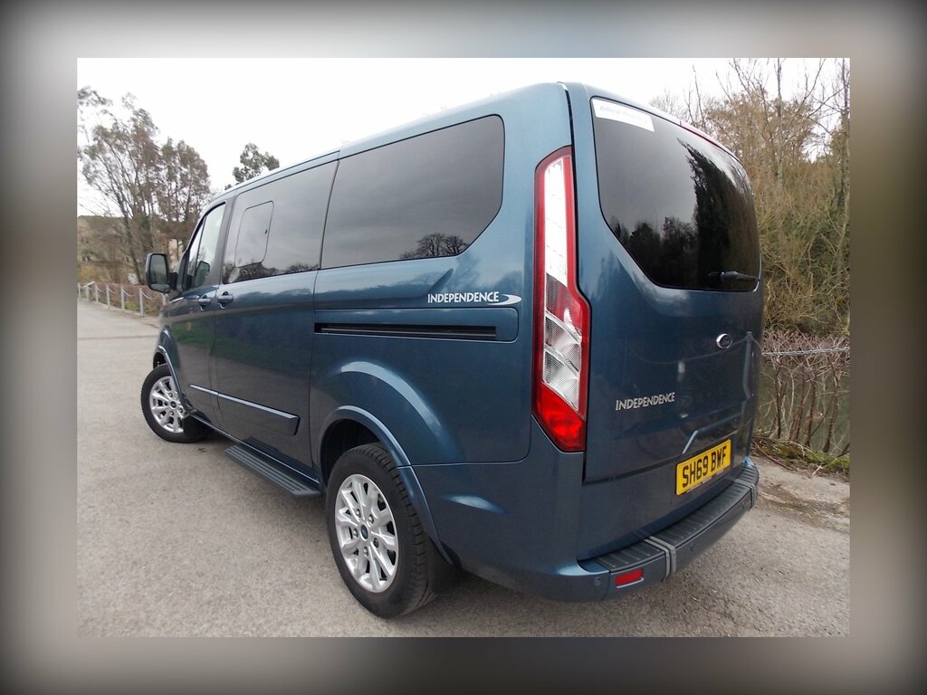 Ford Tourneo Custom 2.0 320 Ecoblue Titanium 130 Ps Blue #4
