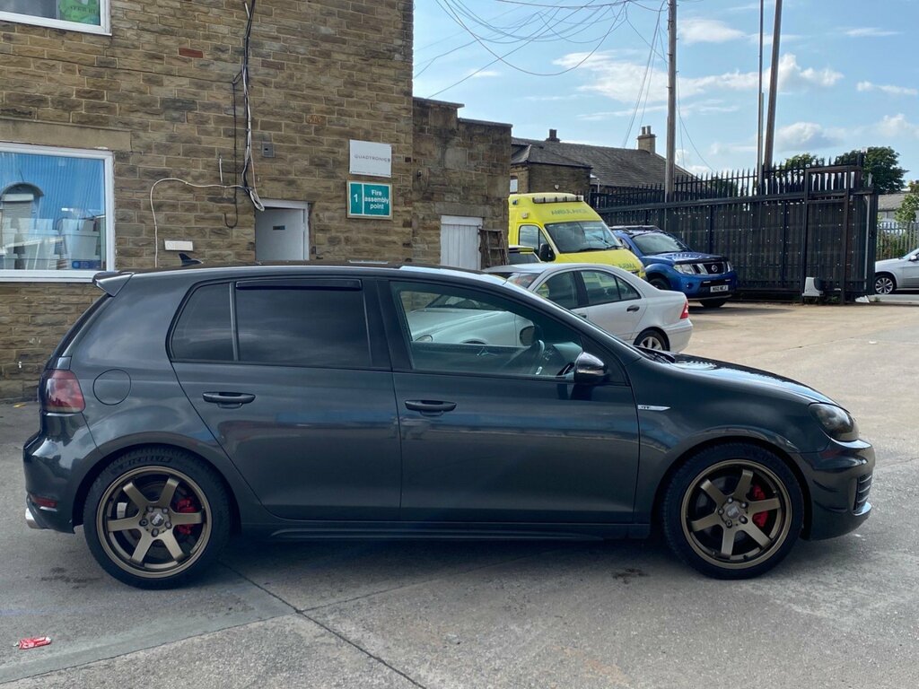 Volkswagen Golf 2.0 Tsi Gti Grey #3