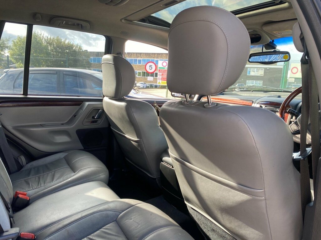 Jeep Grand Cherokee 2.7 Crd Limited 4Wd Grey #13