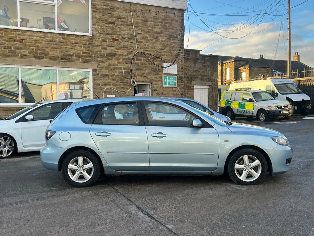 Mazda 3 1.6 Ts Silver #2