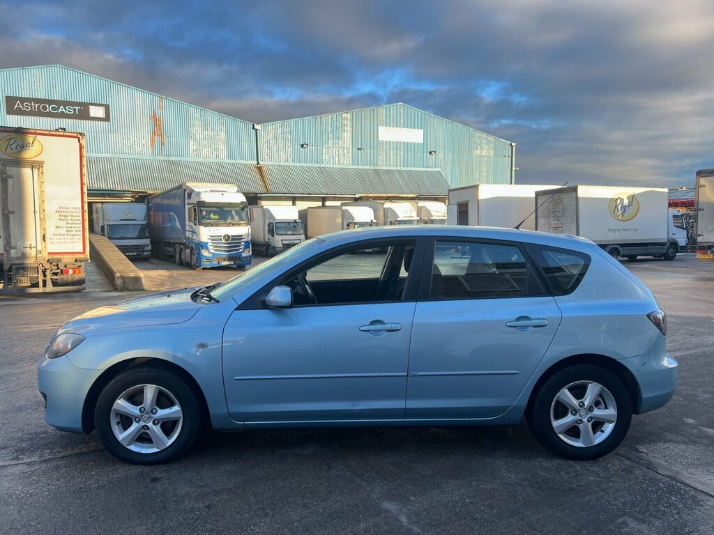 Mazda 3 1.6 Ts Silver #6