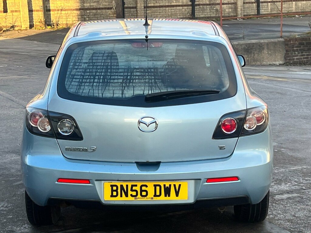 Mazda 3 1.6 Ts Silver #4